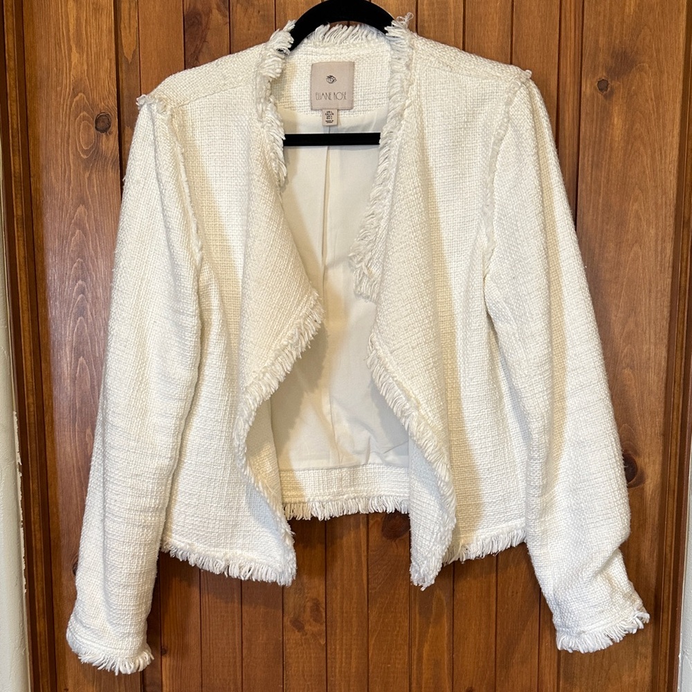 Chic White Fringe Blazer